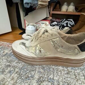 Dolce Vita Cream and Gold Women's Sneakers